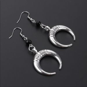 New Lightweight Viking Crescent Moon Gothic Earrings